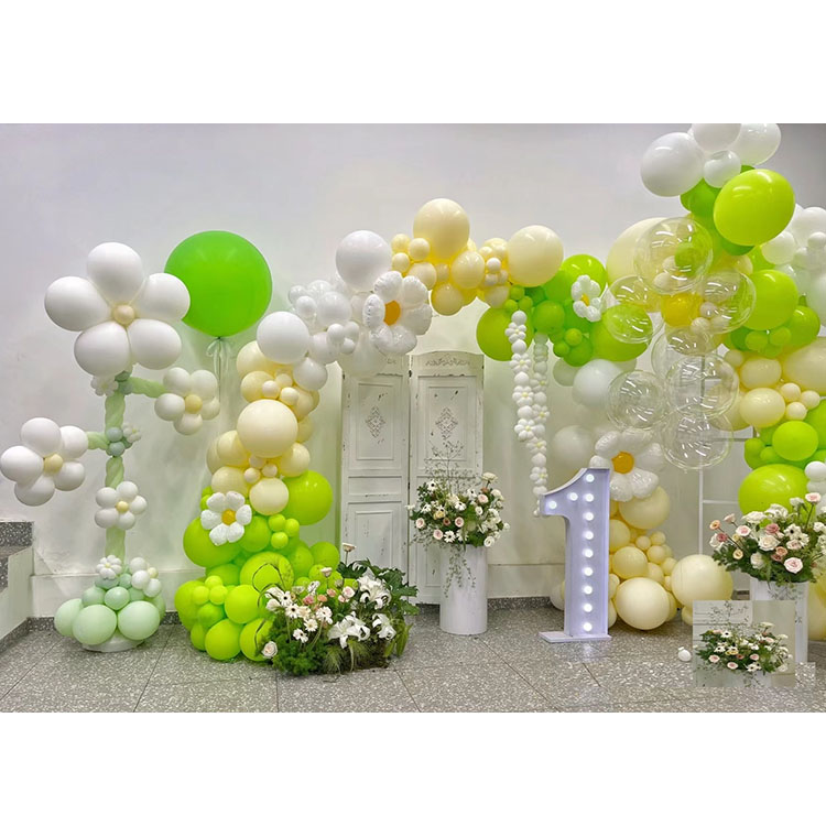 Small Daisy Balloon Garland Arch Kit